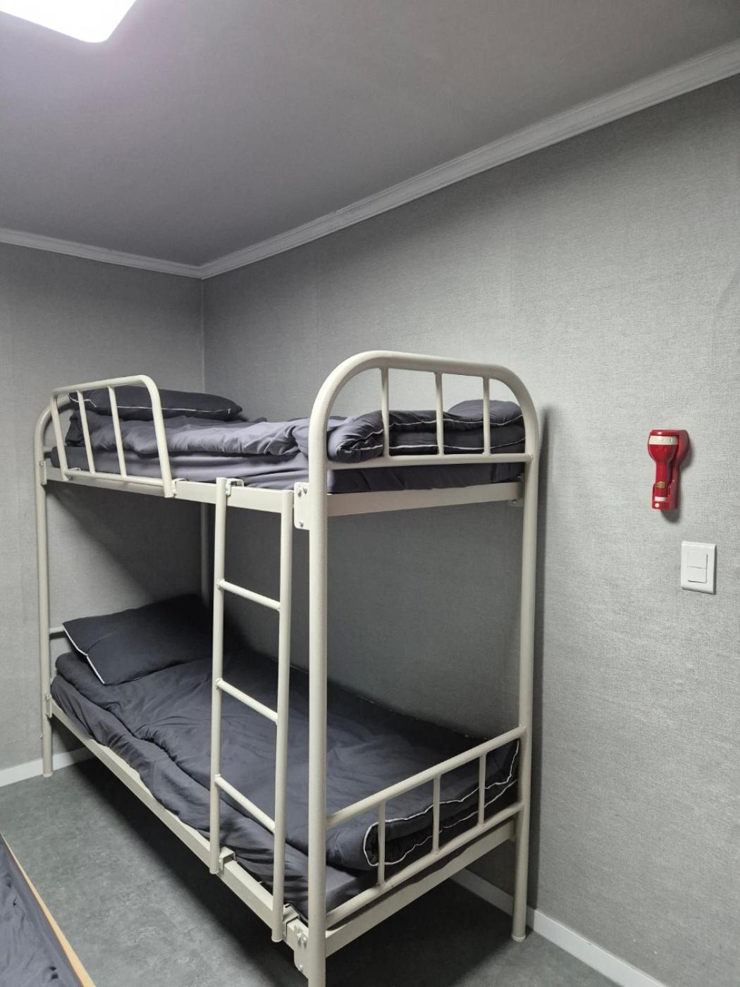 Gangnam Seven Hostel Seoul Exterior photo