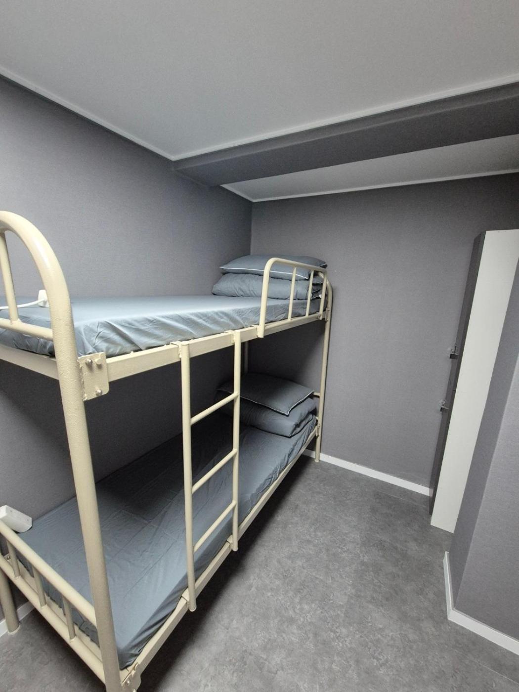 Gangnam Seven Hostel Seoul Exterior photo